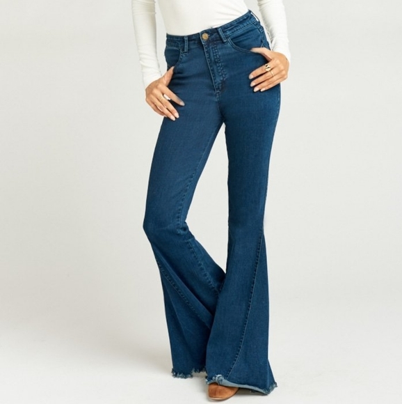 Show Me Your MuMu Denim - Size 26 Show Me Your Mumu Berkeley Flares